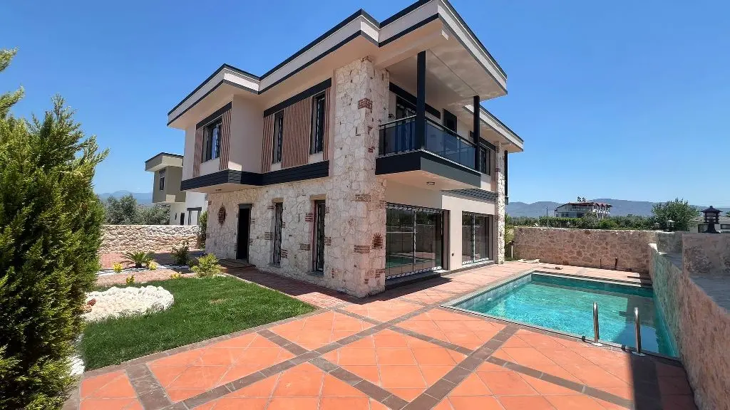 Home in Babatasi